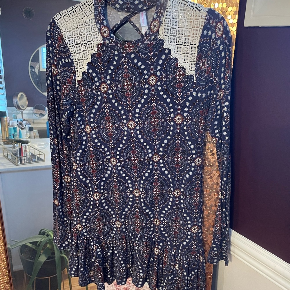 Printed tuninc top